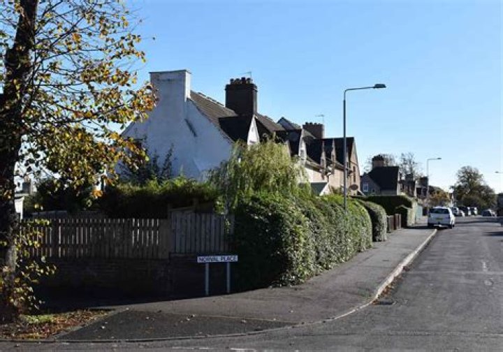 Are repossessed houses cheaper?