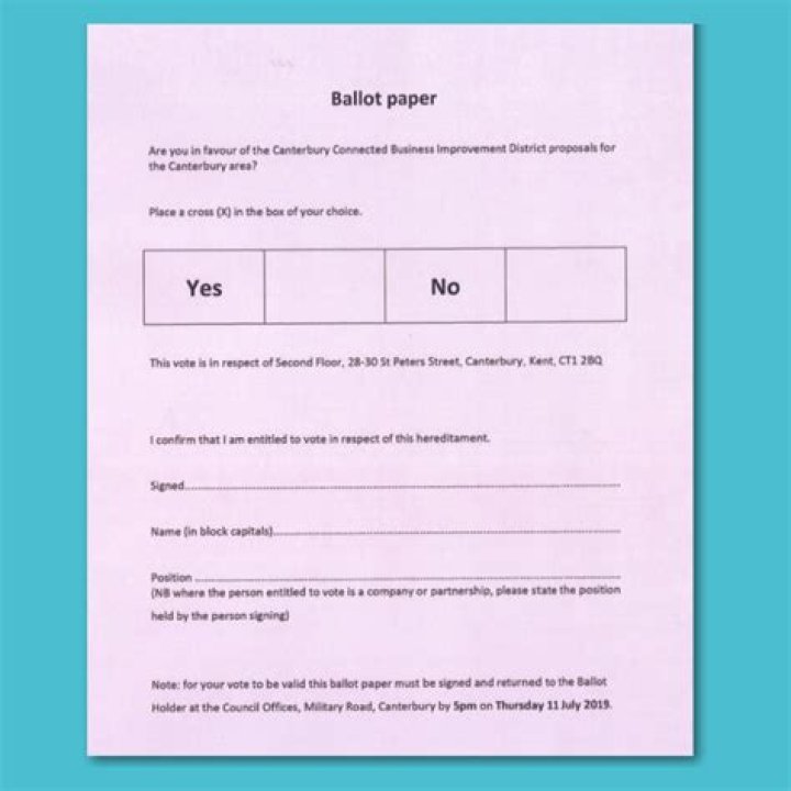 Does Australia use paper ballots?