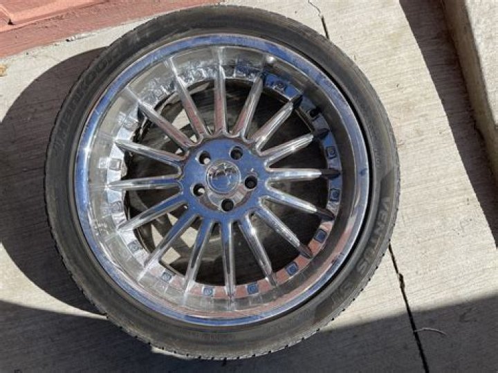 Does Chevy make 24 inch rims?