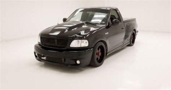 How much is a 2001 Ford Lightning worth?