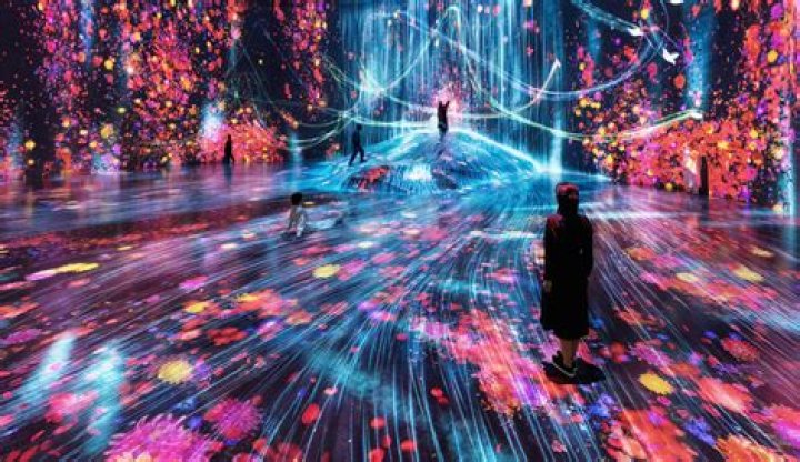 What is teamLab known for?