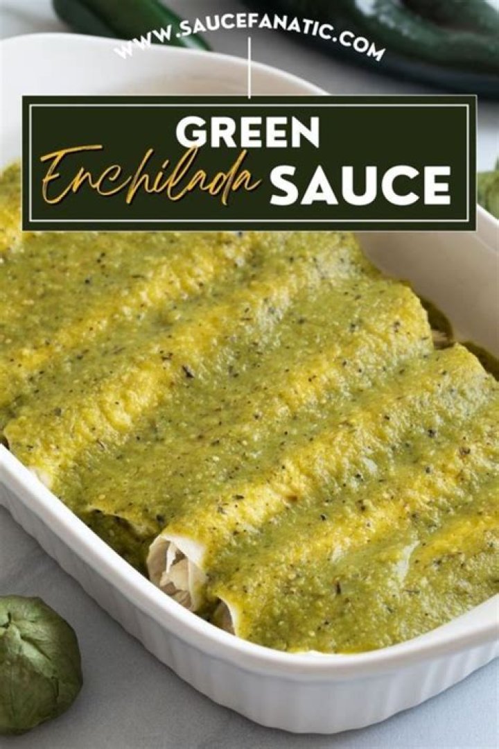 What is the difference between green enchilada sauce and green chili sauce?