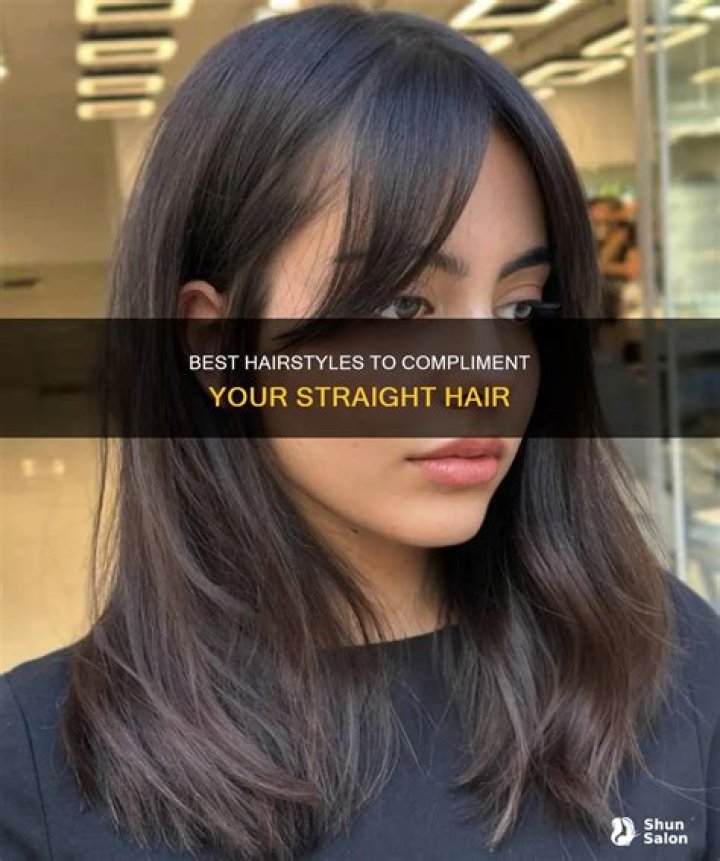 Which hairstyle is best for straight hair?