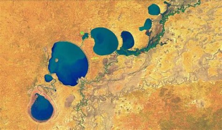 Why are Menindee Lakes dry?