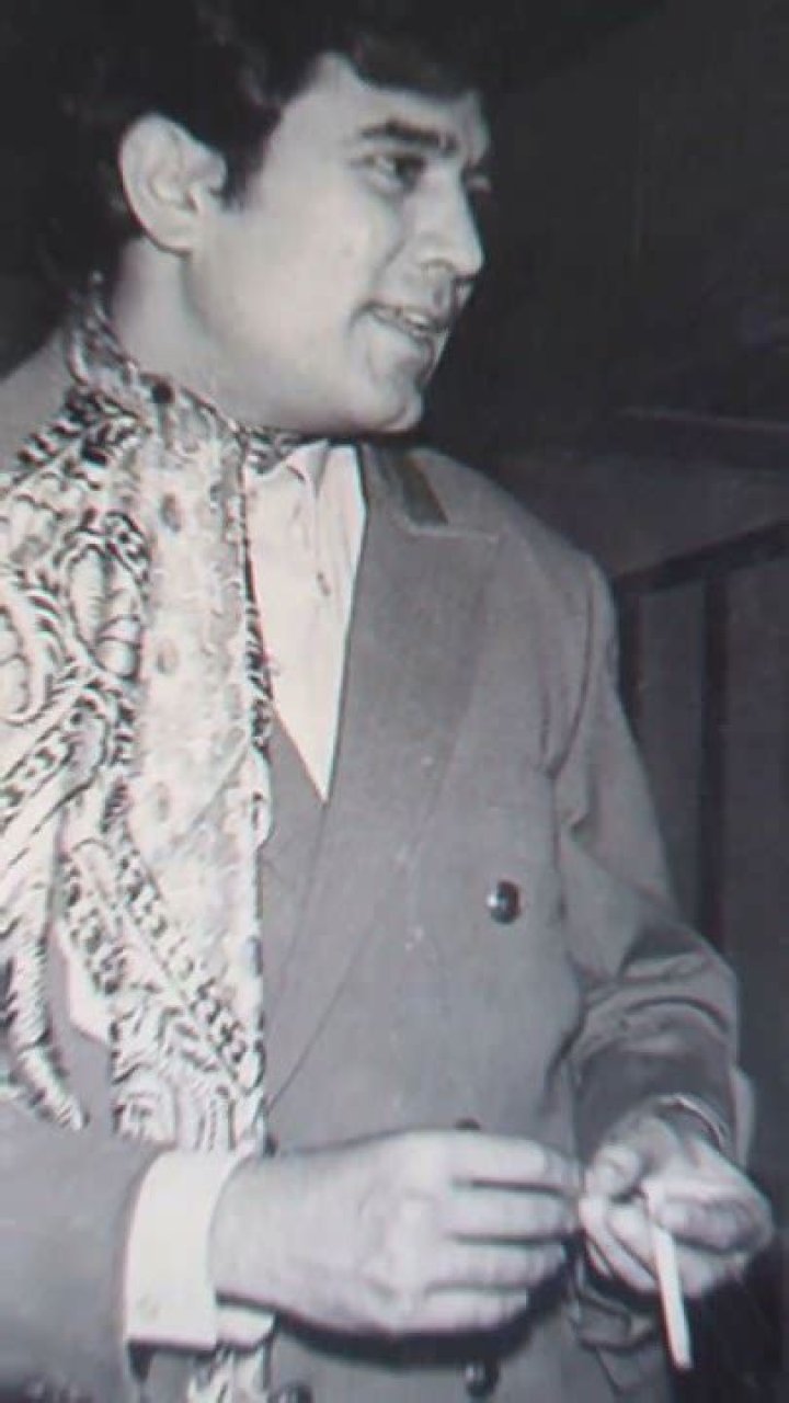 Why Rajesh Khanna changed his name?